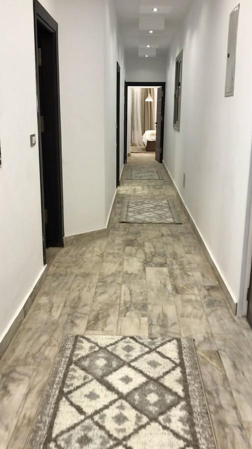 Apartment Al Mohandesin *
